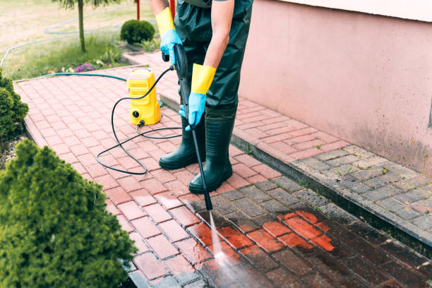 Best Commercial Pressure Washing  in Tutwiler, MS