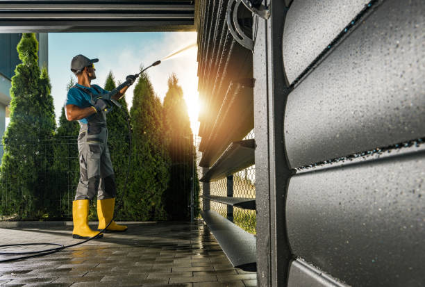 Best Residential Pressure Washing Services  in Tutwiler, MS